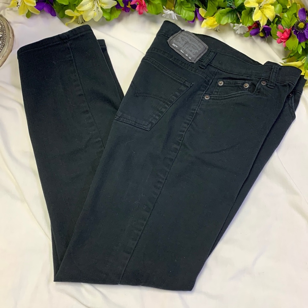 Levi's Black 502 Regular Taper Jeans